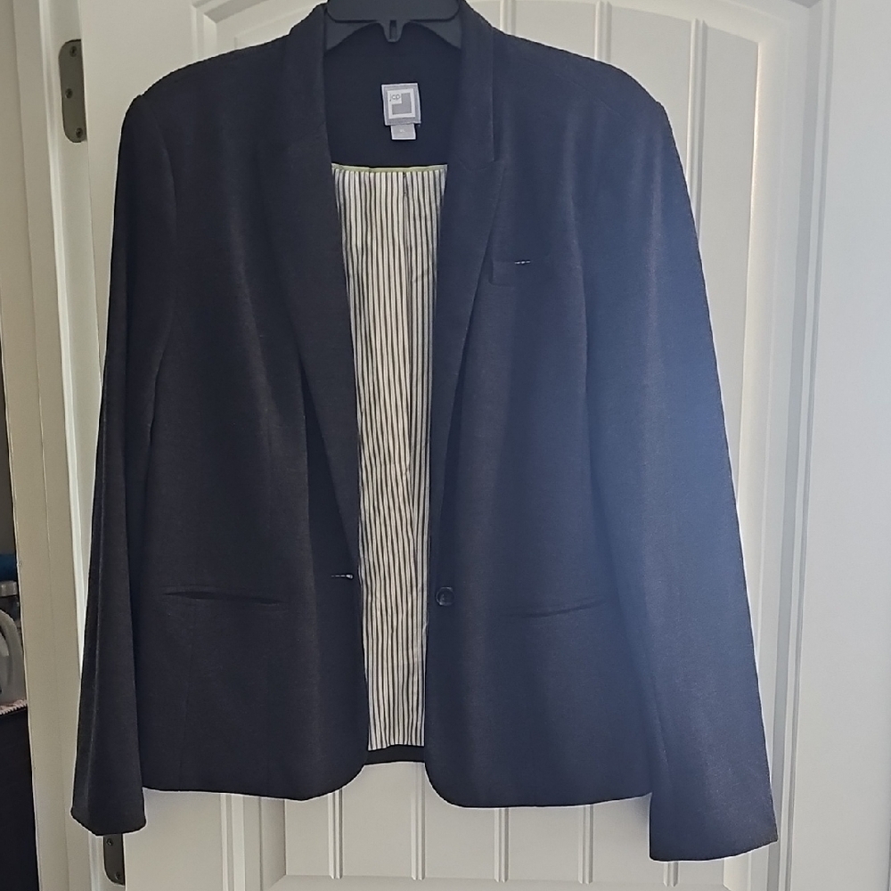 Classic Gray Blazer with Striped Interior